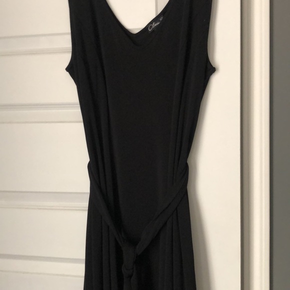 Classy black dress - Picture 2 of 5